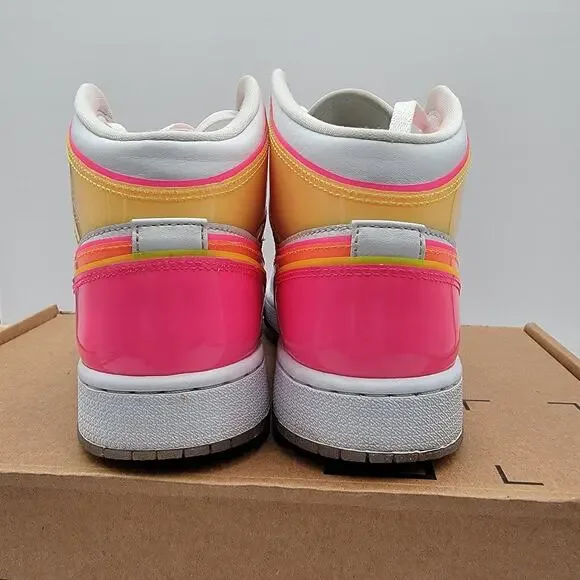 Nike Air Jordan 1 Mid SE GS 'Edge Glow' Sz 6.5Y/8W CV4611-100 (171)